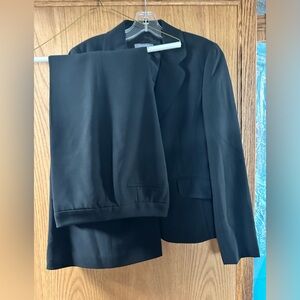 Ann Taylor Black Pant Suit Set size 2